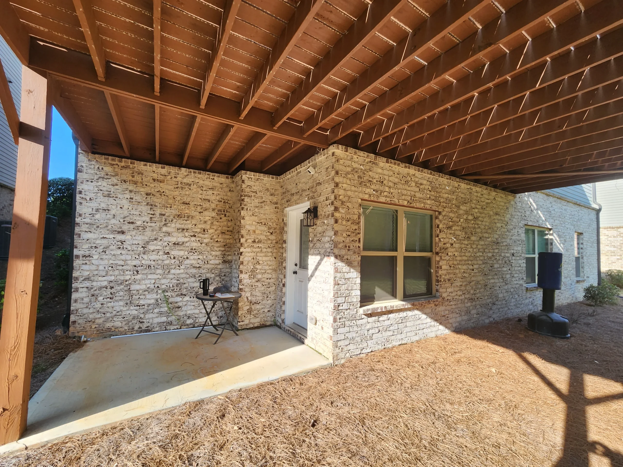 Elevated deck in Johns Creek, GA