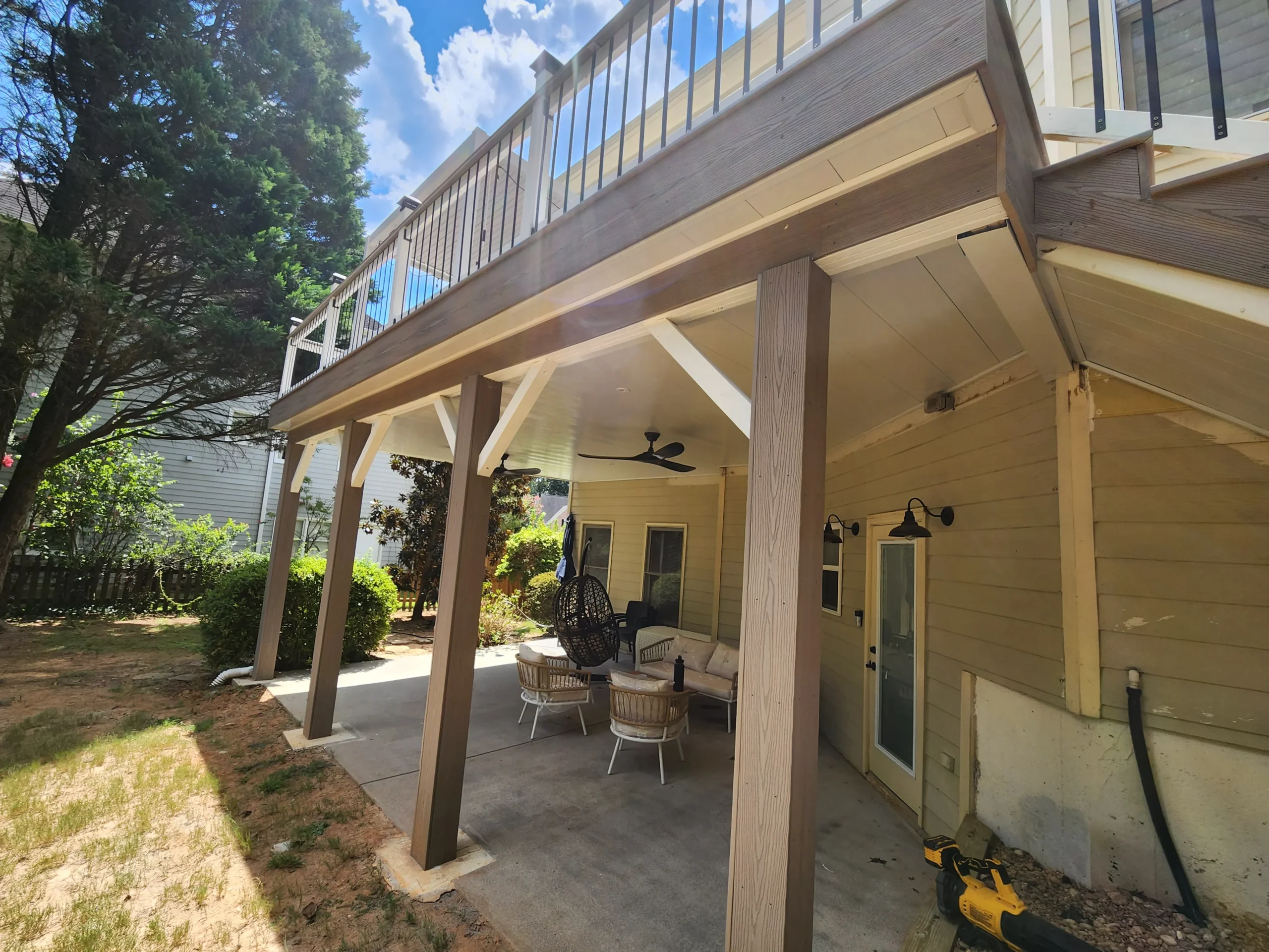 Modern deck in Johns Creek, GA